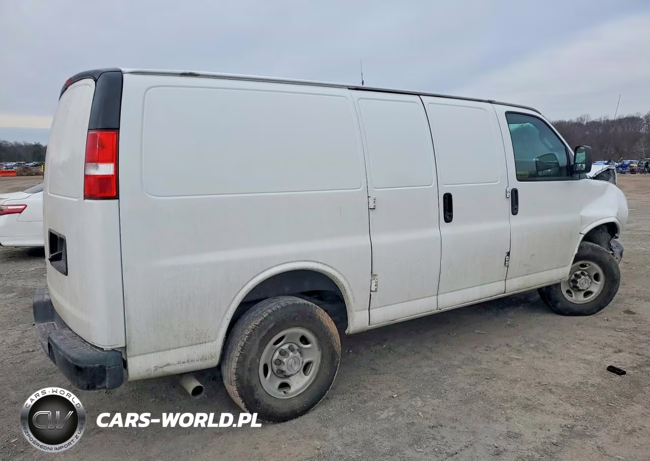 2020 Chevrolet Express 2500 Cargo Delivery Van VIN:1GCWGAFP2L1157642 - 3