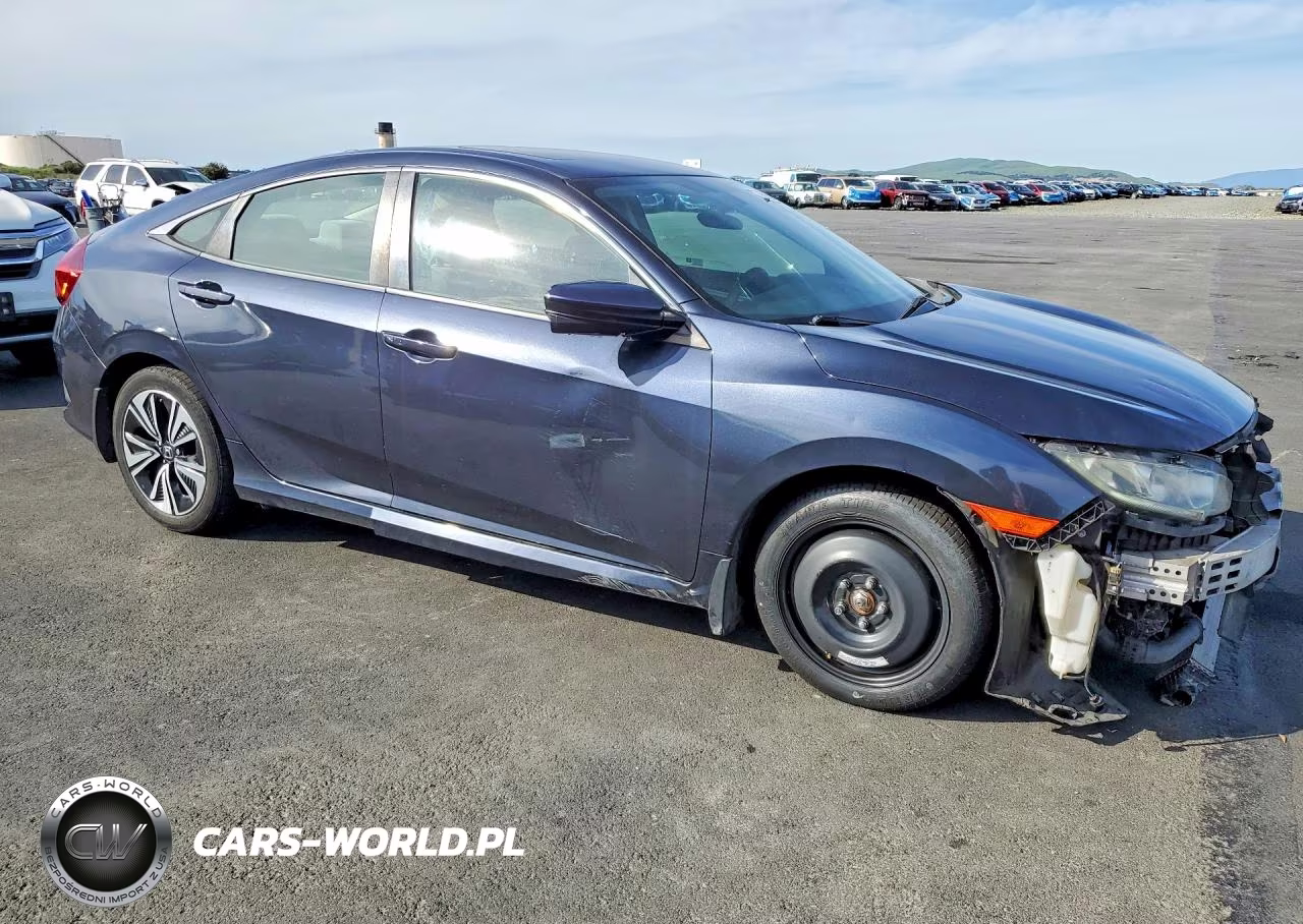 2017 Honda Civic Ex VIN:2HGFC1F38HH646727 - 4