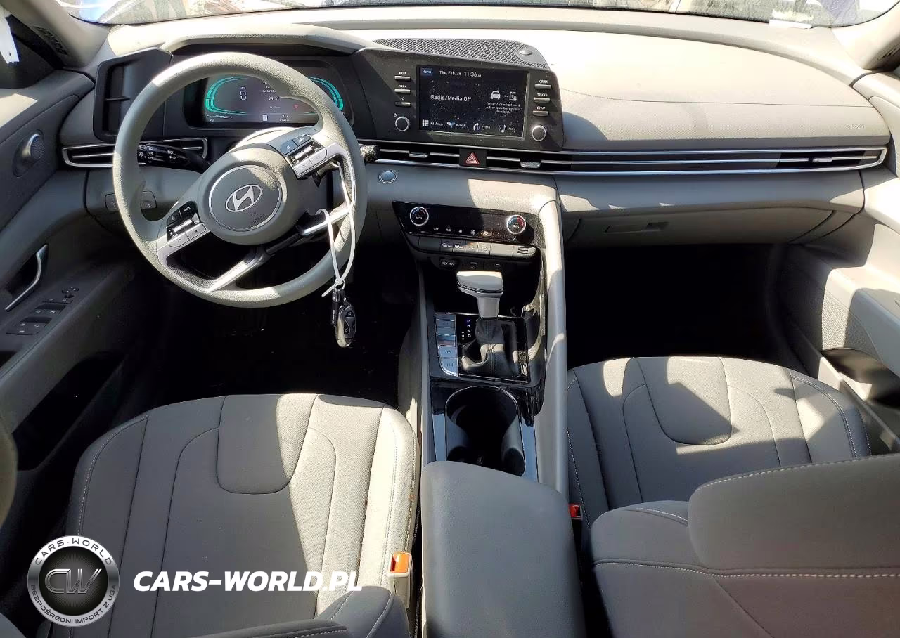 2025 Hyundai Elantra Hybrid Blue VIN:KMHLM4DJ7SU178264 - 8