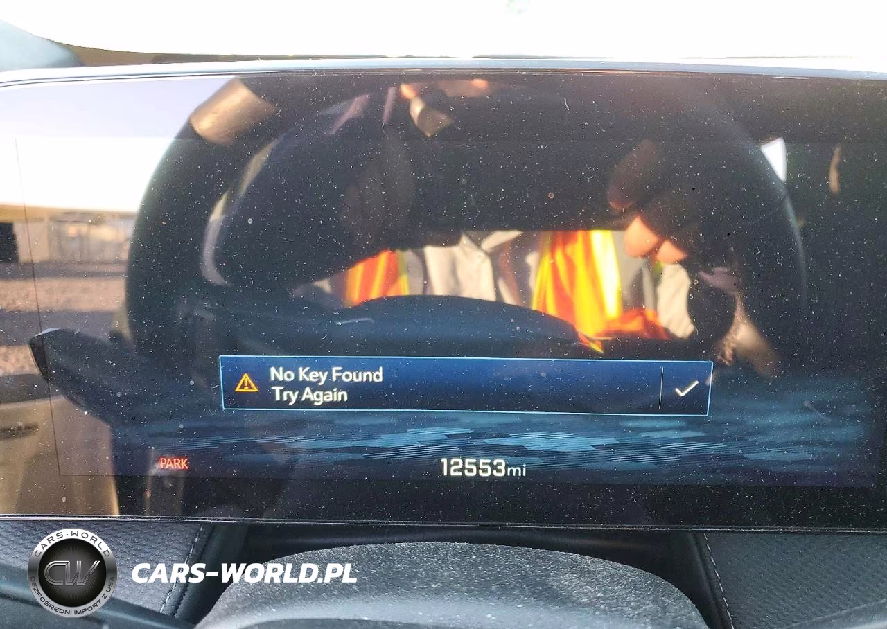 2025 Chevrolet Equinox Lt VIN:3GNAXHEG0SL232972 - 9