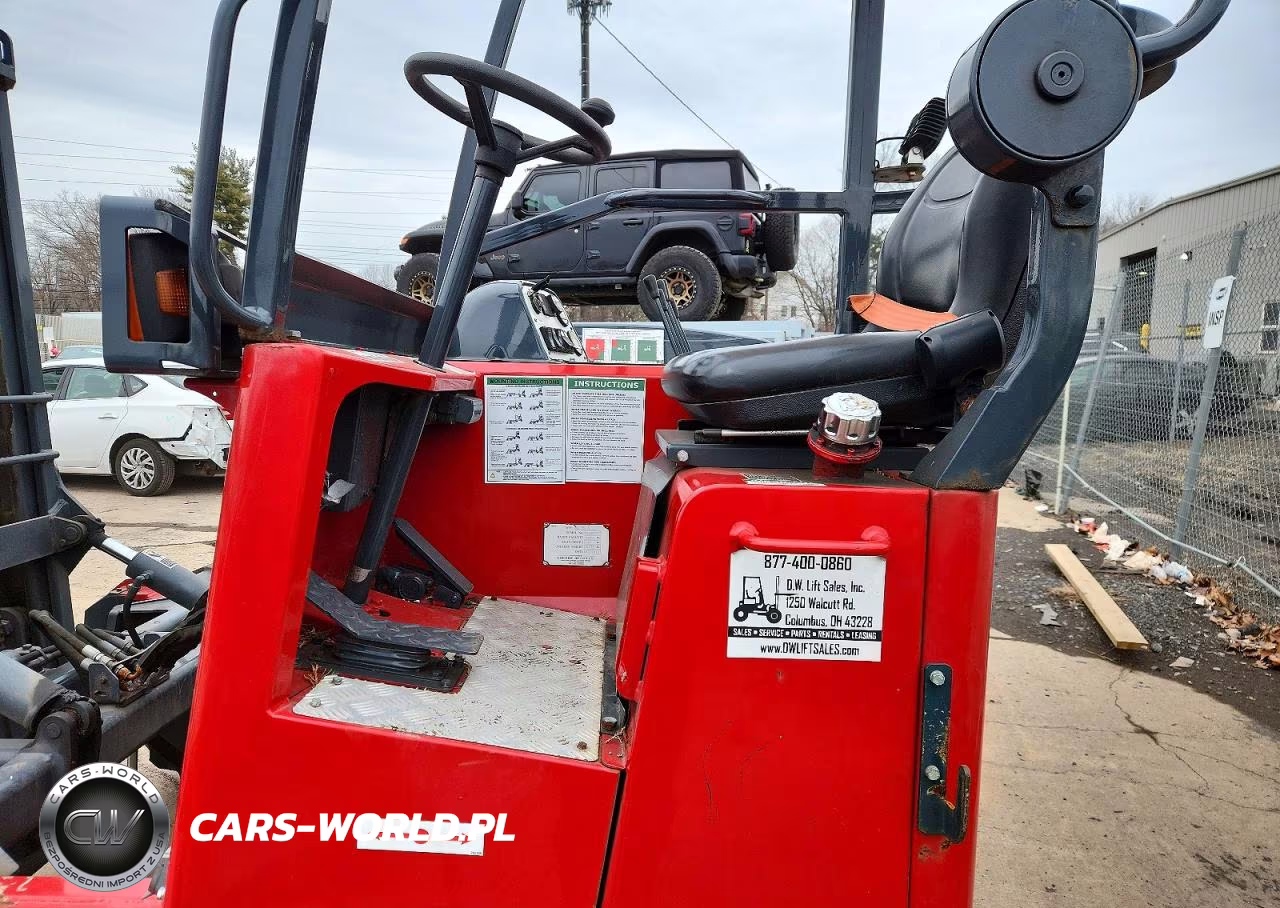 2016 Moffett Forklift VIN:P060418 - 5