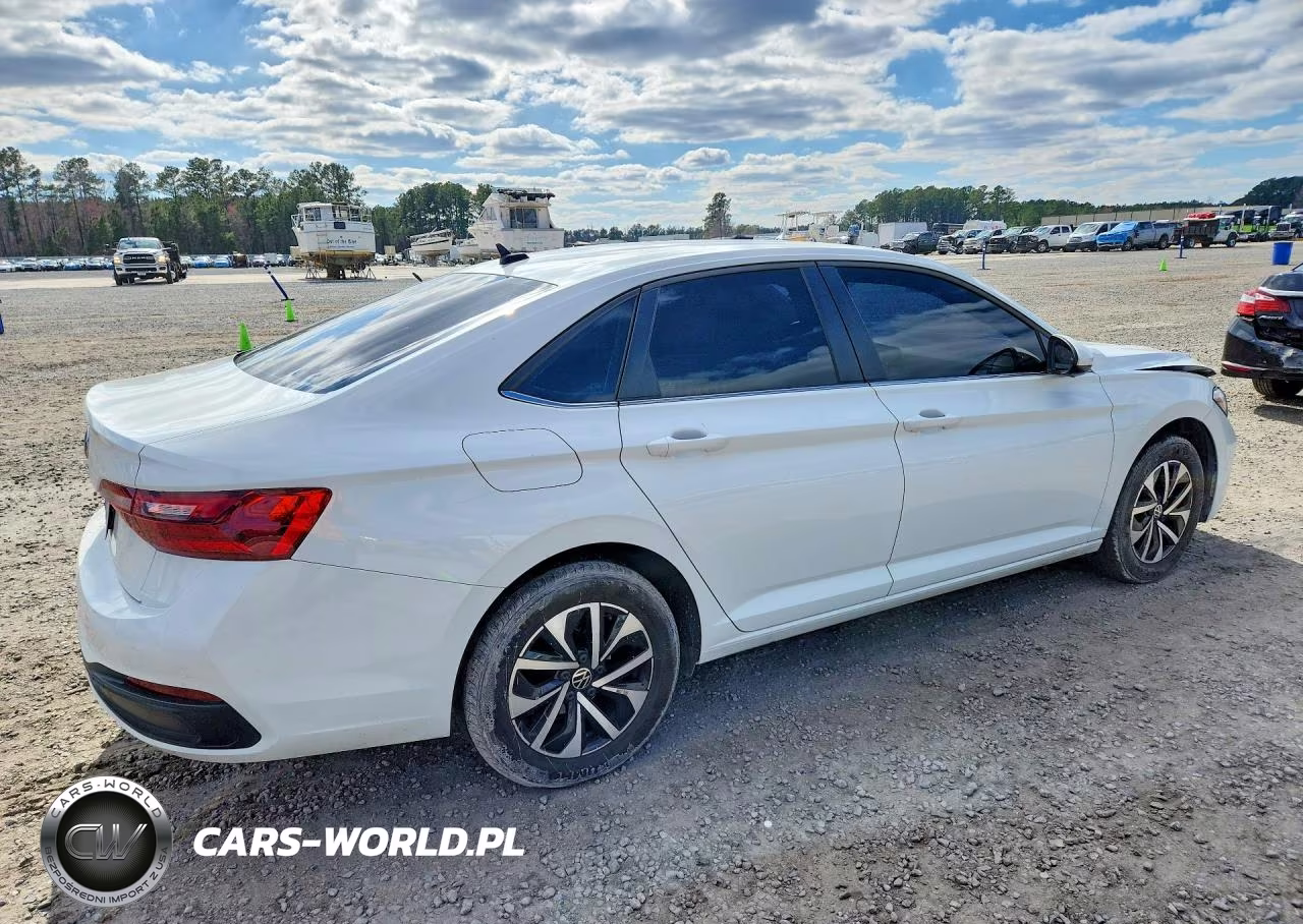 2024 Volkswagen Jetta S VIN:3VW5M7BU6RM087705 - 3