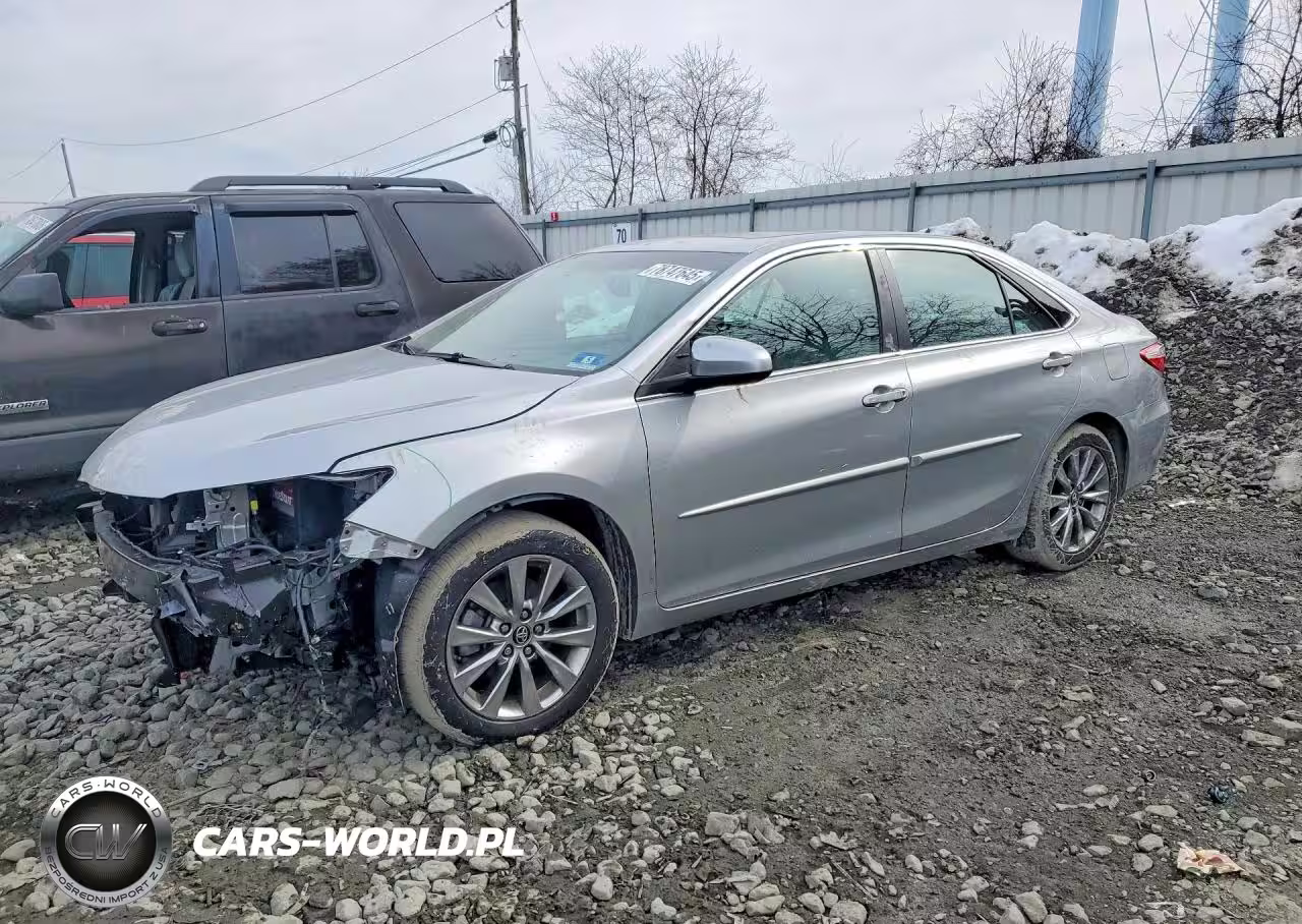 2016 Toyota Camry Xle