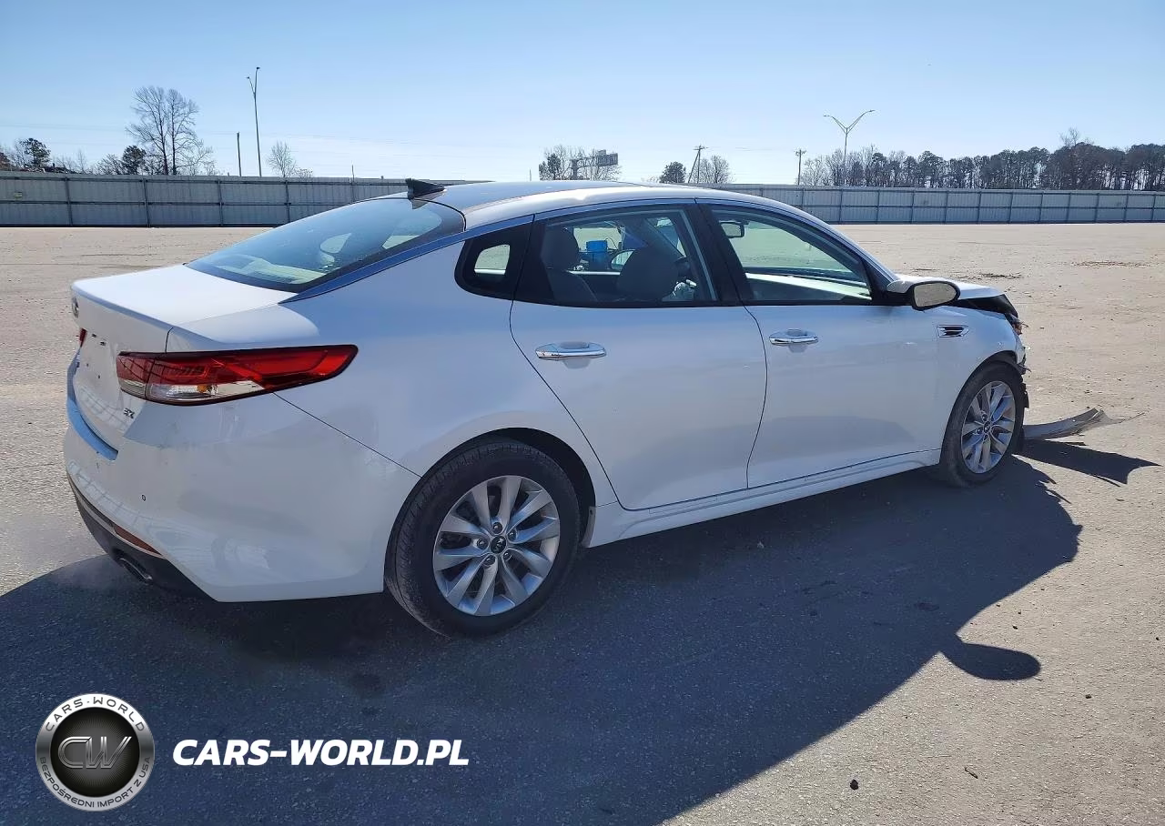 2016 Kia Optima Ex VIN:5XXGU4L38GG096906 - 3