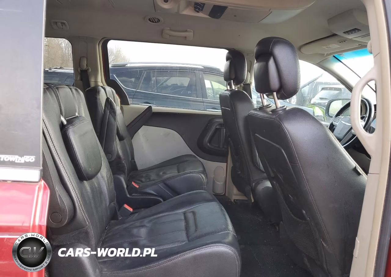 2014 Chrysler Town & Country Touring VIN:2C4RC1BG2ER159873 - 11
