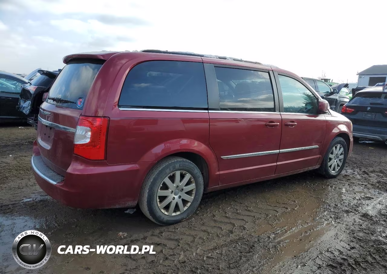 2014 Chrysler Town & Country Touring VIN:2C4RC1BG2ER159873 - 3