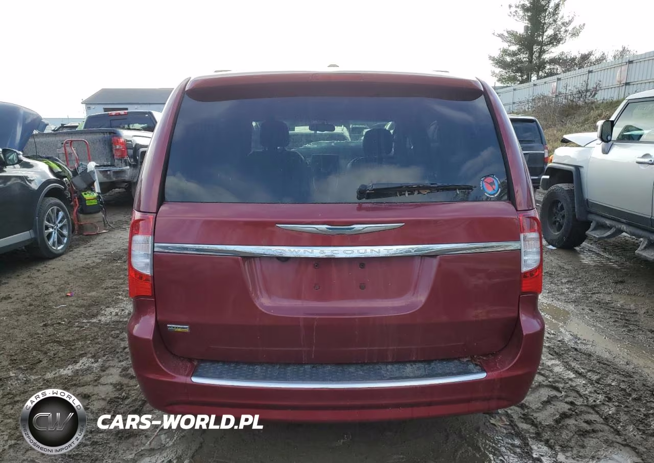 2014 Chrysler Town & Country Touring VIN:2C4RC1BG2ER159873 - 6
