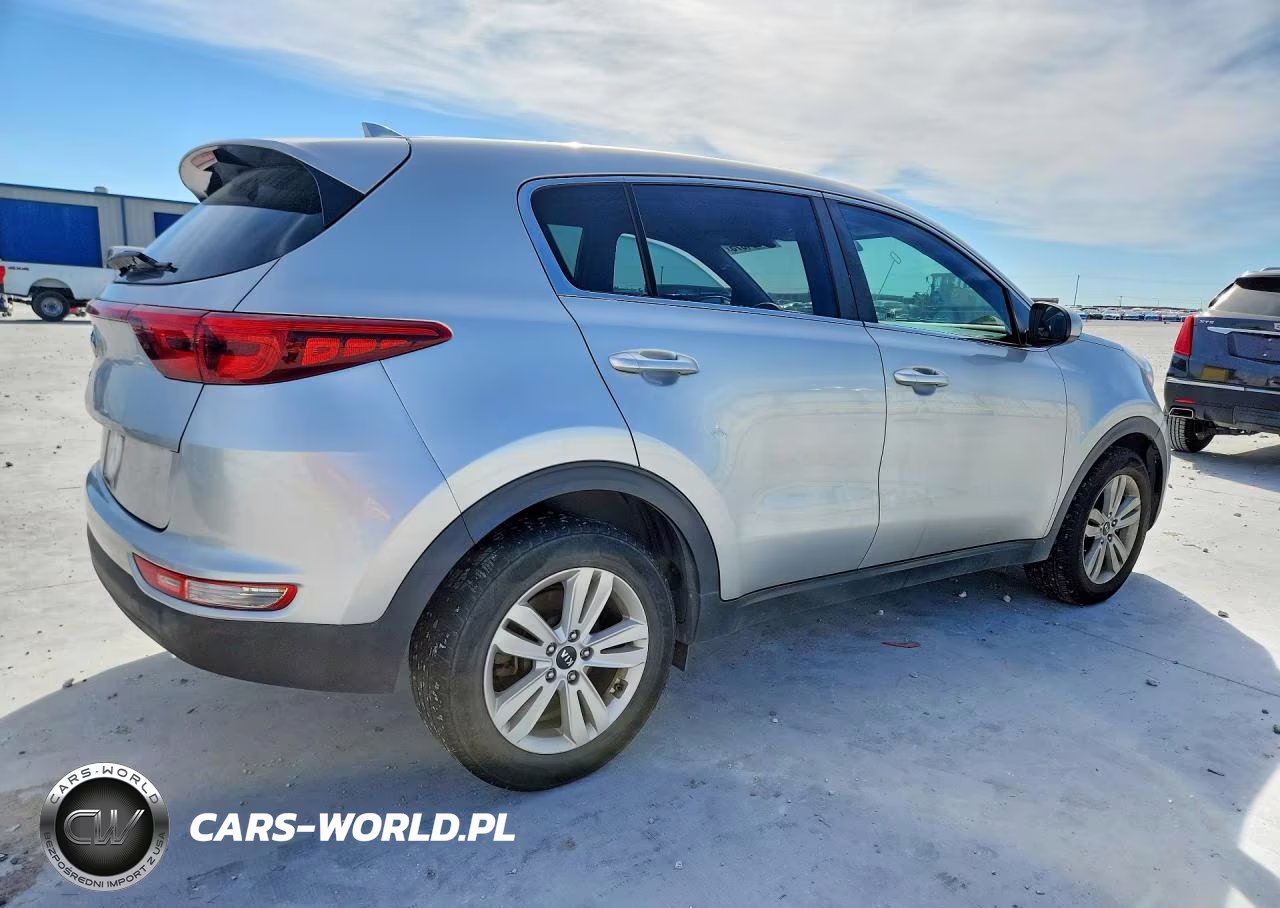 2017 Kia Sportage Lx VIN:KNDPM3AC4H7134705 - 3