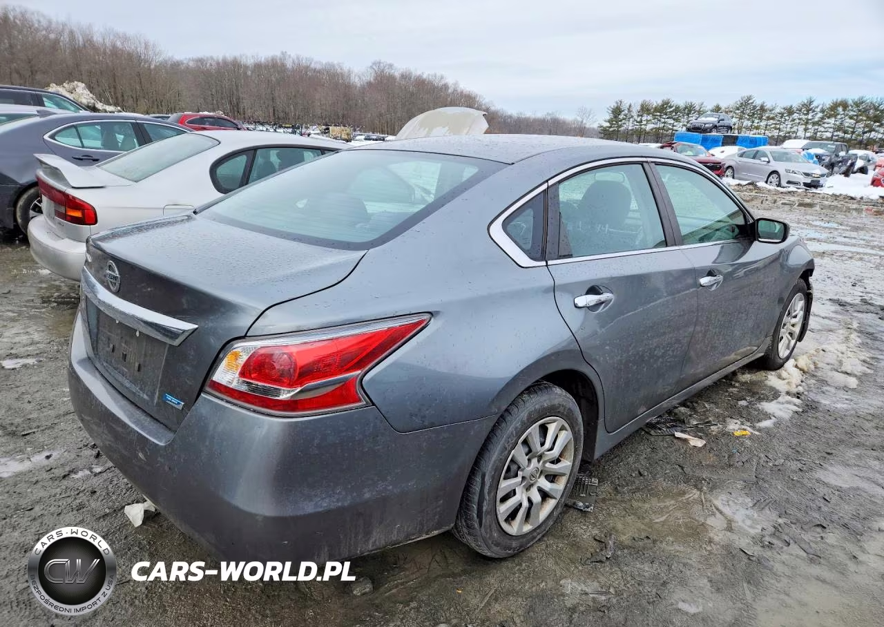 2014 Nissan Altima 2.5 VIN:1N4AL3AP8EC137658 - 3