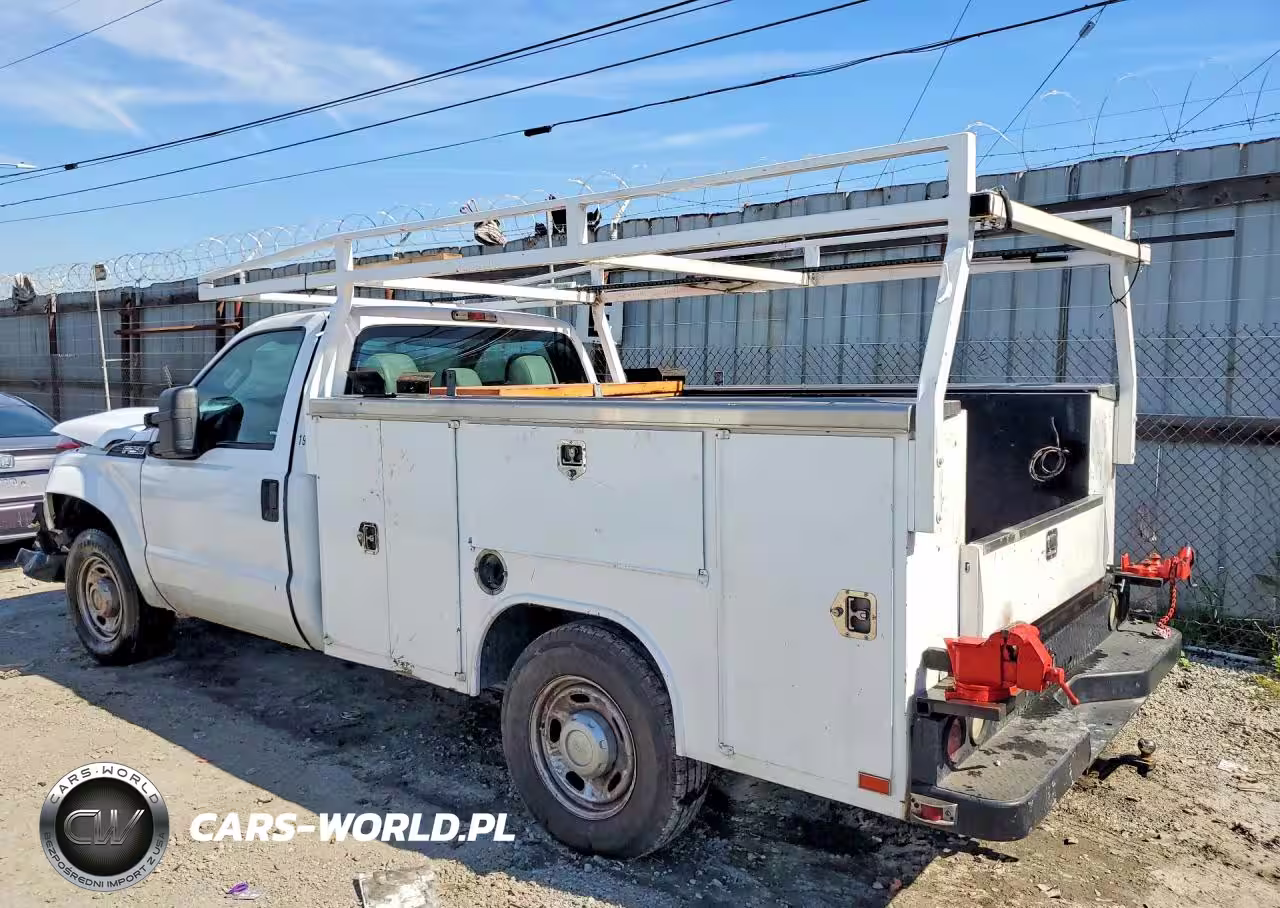 2015 Ford F250 Super Duty Utility - Service Truck VIN:1FDBF2A65FEB88687 - 2