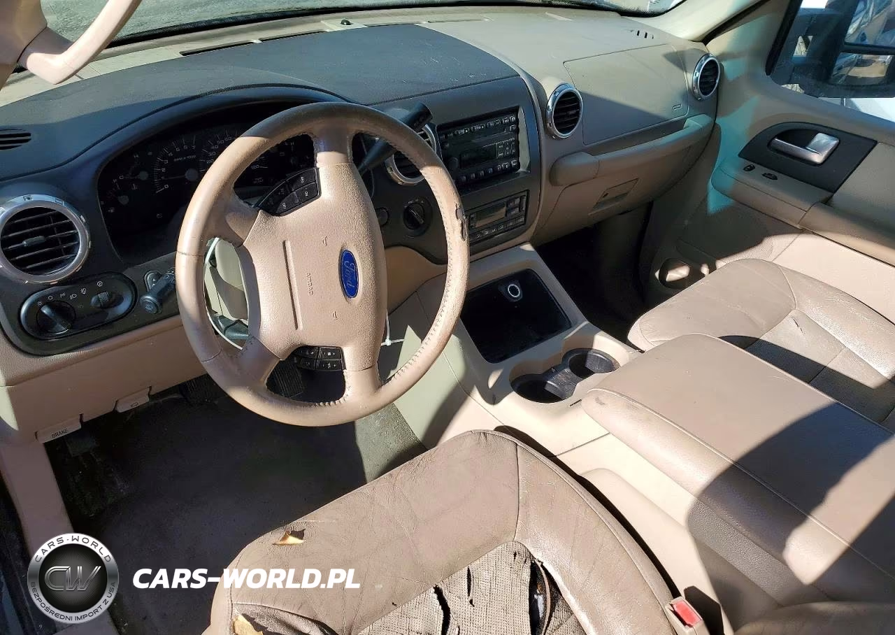 2003 Ford Expedition VIN:1FMFU18L83LC15501 - 8
