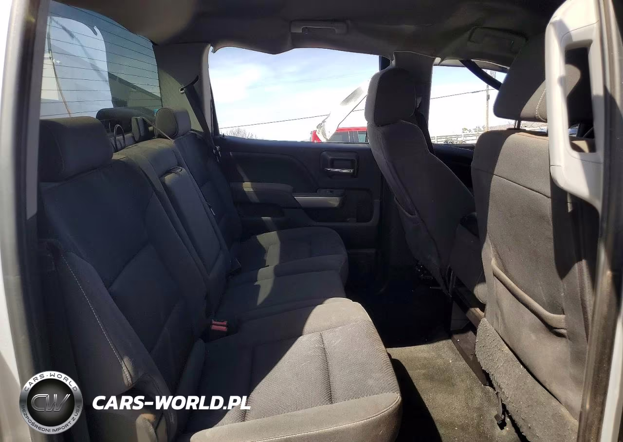 2018 Chevrolet Silverado K1500 Lt VIN:3GCUKREC3JG456185 - 10