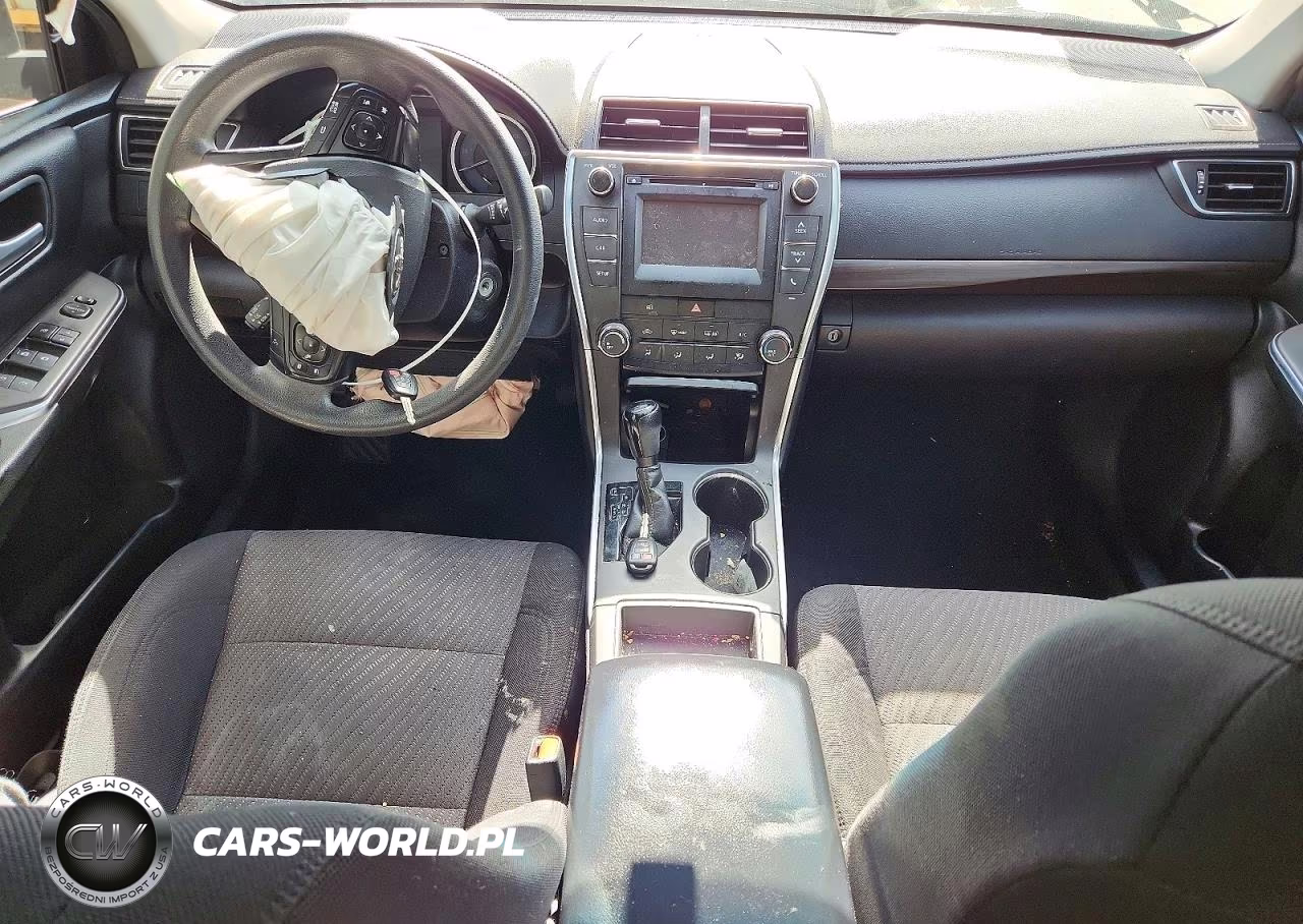 2017 Toyota Camry Le VIN:4T1BF1FK7HU709045 - 8