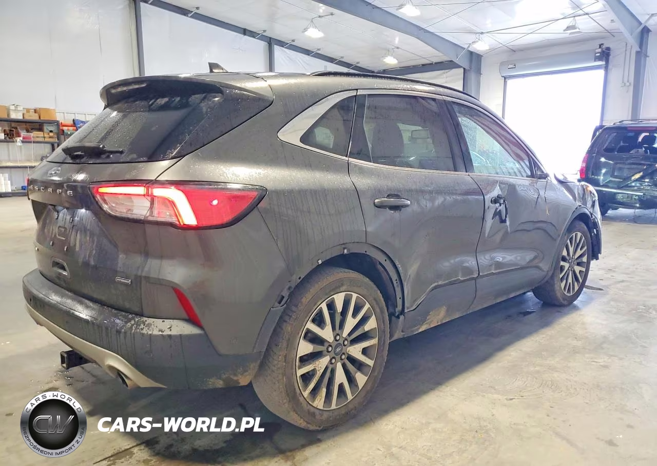 2020 Ford Escape Titanium VIN:1FMCU0DZ4LUB86967 - 3