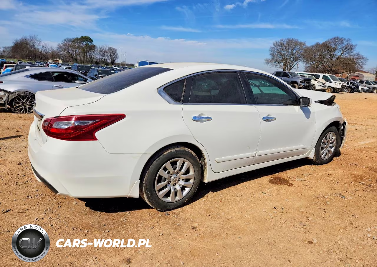 2018 Nissan Altima 2.5 S VIN:1N4AL3AP7JC274844 - 3