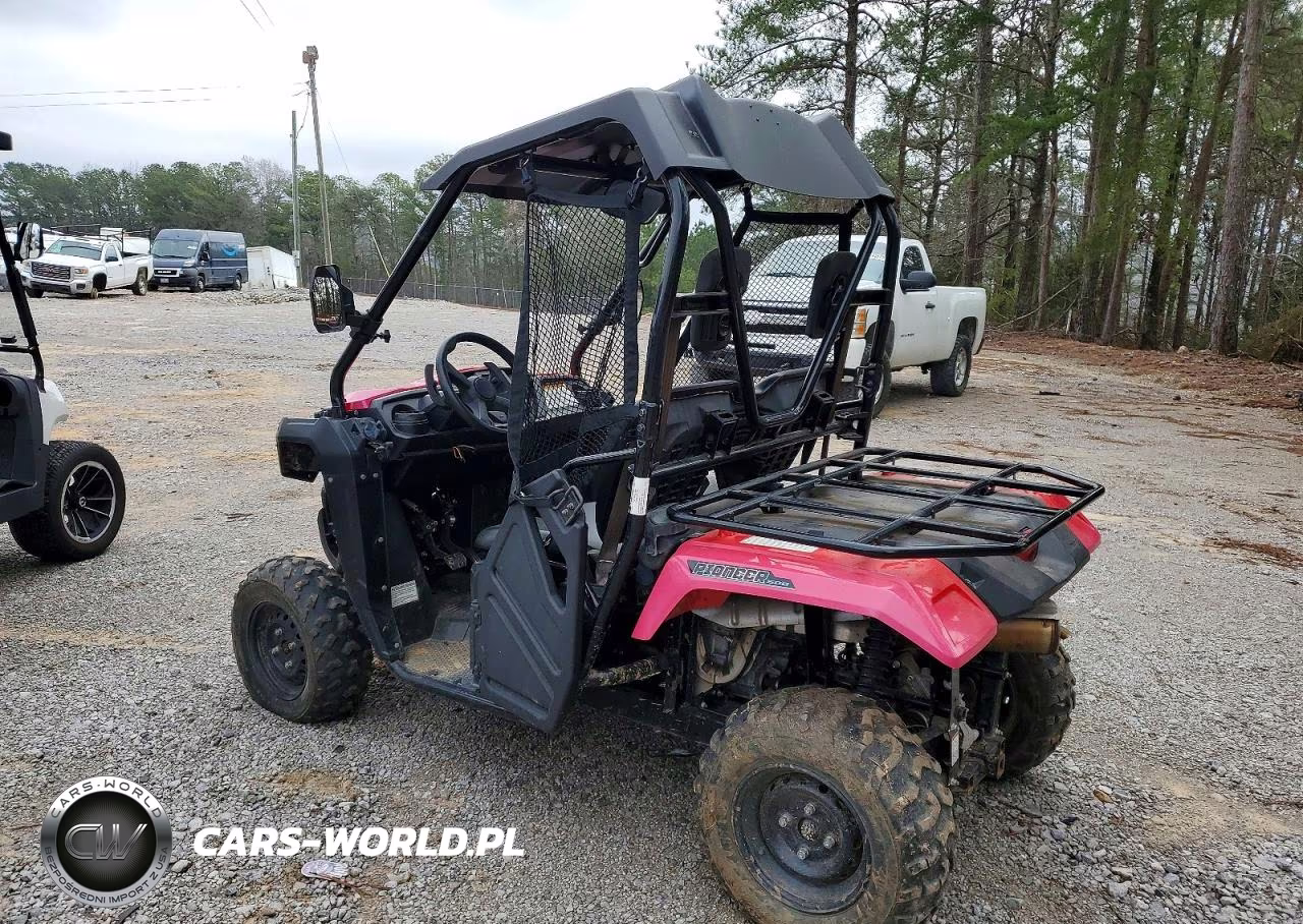 2015 Honda Pioneer 500 Utility Vehicle VIN:1HFVE0301F4000356 - 3