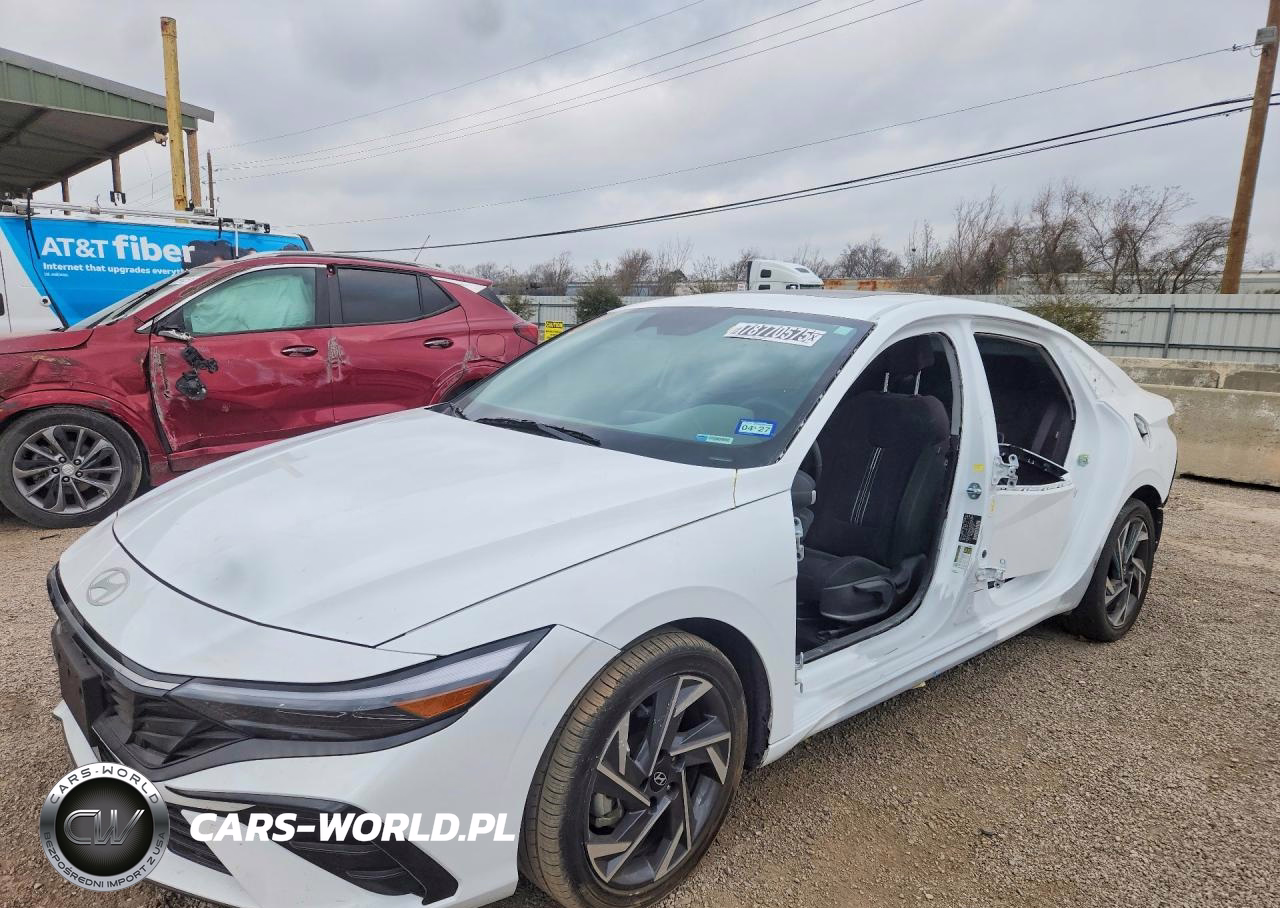 2025 Hyundai Elantra Sel Convenience