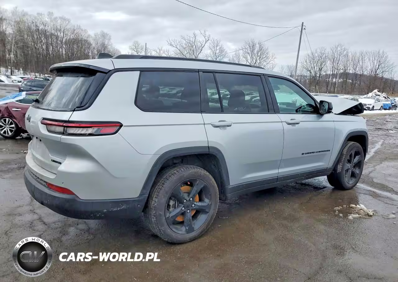 2025 Jeep Grand Cherokee L Limited VIN:1C4RJKBG7S8632945 - 3