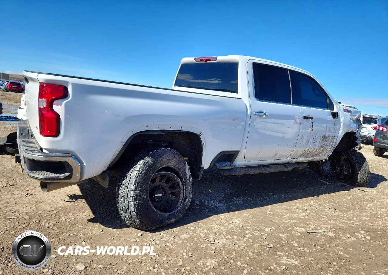 2023 Chevrolet Silverado K3500 Ltz VIN:2GC4YUEY7P1702329 - 3