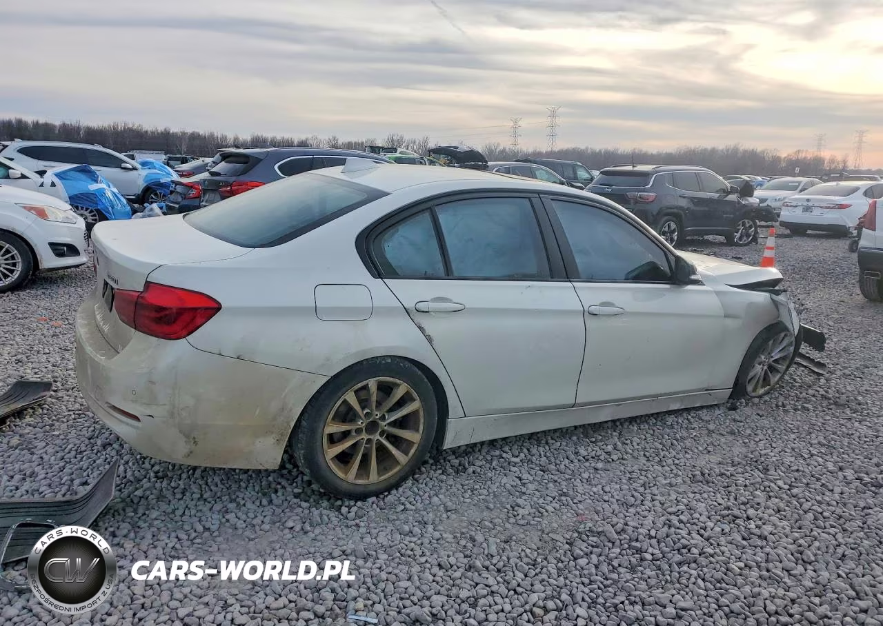 2016 BMW 320 VIN:WBA8A3C59GK690982 - 3