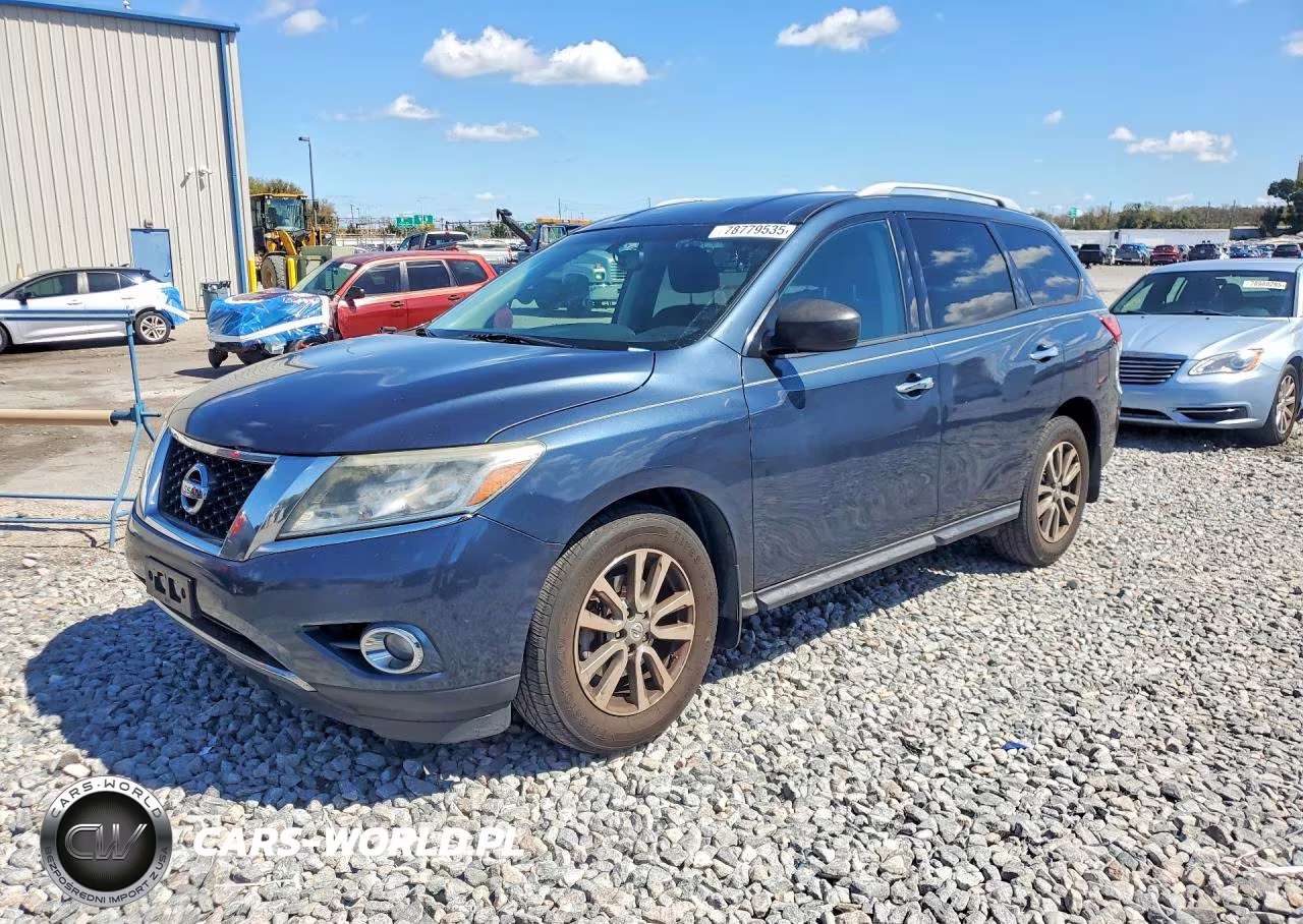2015 Nissan Path Finde
