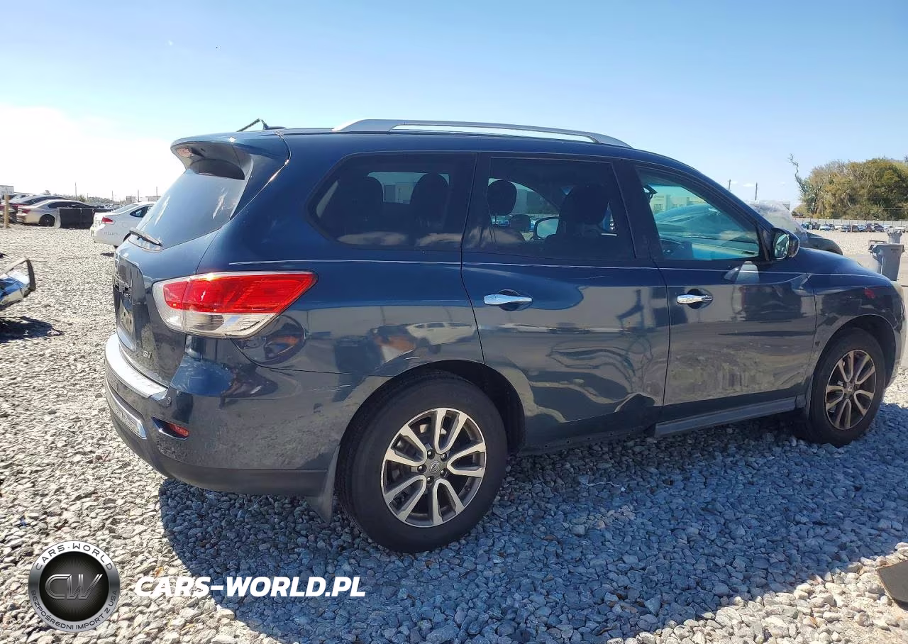 2015 Nissan Path Finde VIN:5N1AR2MN4FC672335 - 3