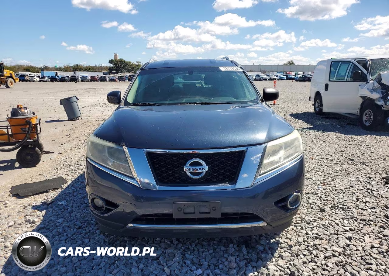 2015 Nissan Path Finde VIN:5N1AR2MN4FC672335 - 5