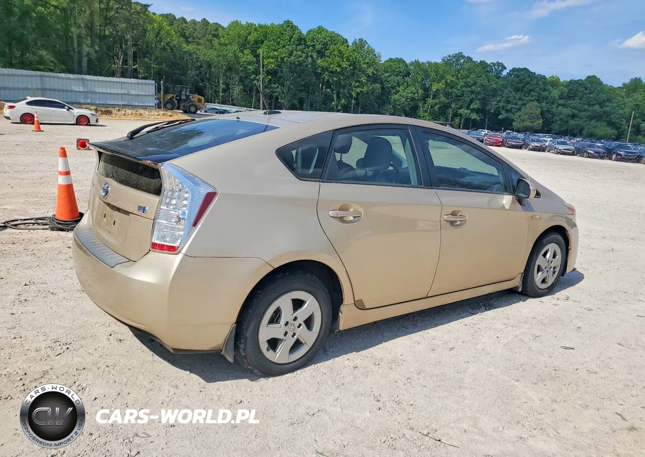 2011 Toyota Prius Four VIN:JTDKN3DU1B1419898 - 3