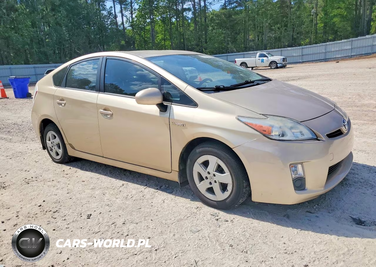2011 Toyota Prius Four VIN:JTDKN3DU1B1419898 - 4