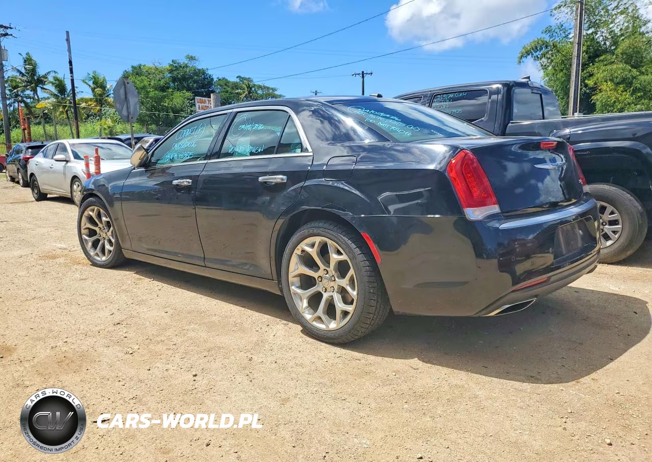 2018 Chrysler 300 C Rwd VIN:2C3CCAPT7JH340984 - 2