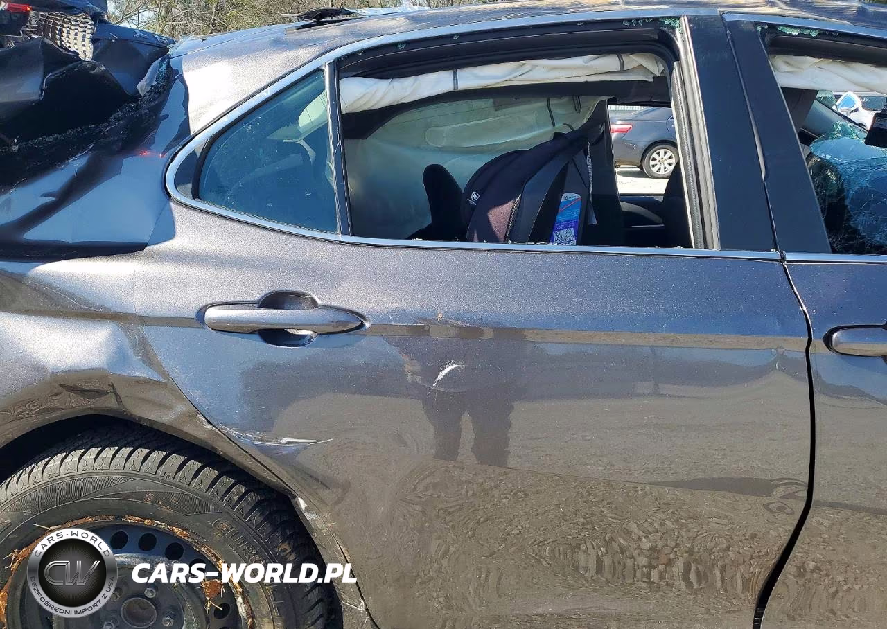 2020 Toyota Camry L VIN:4T1A11AK1LU898771 - 10