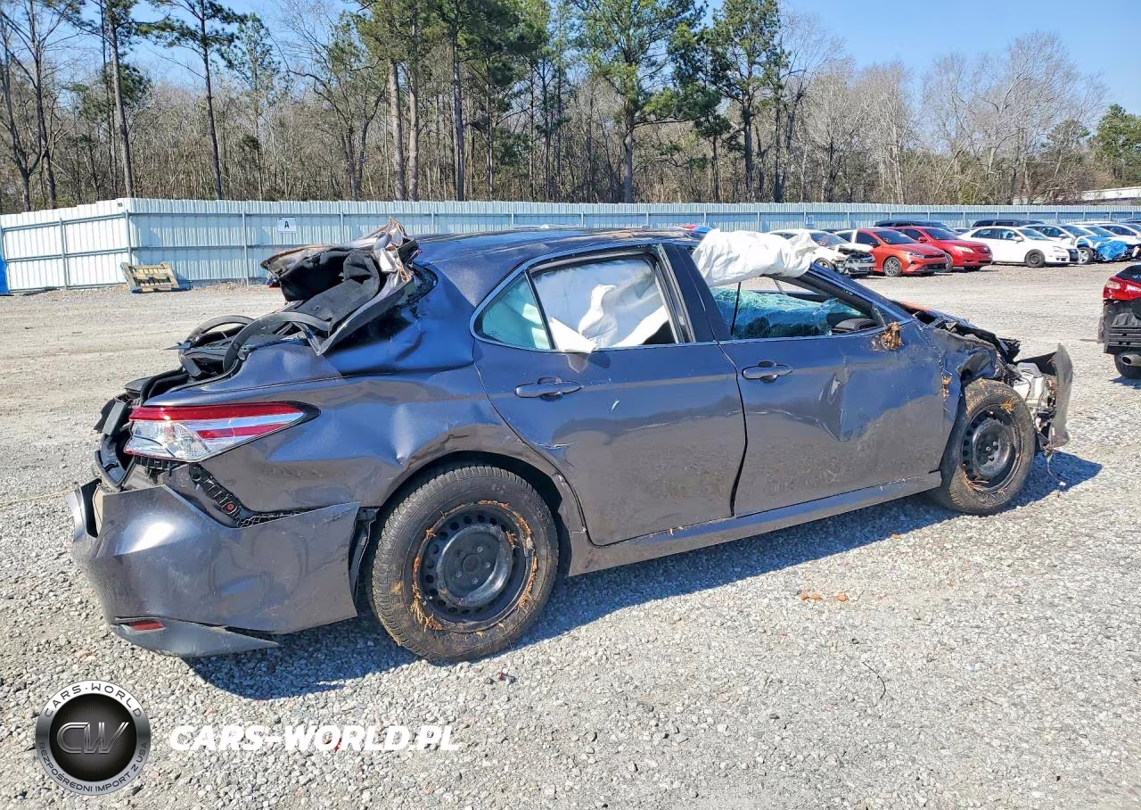 2020 Toyota Camry L VIN:4T1A11AK1LU898771 - 3