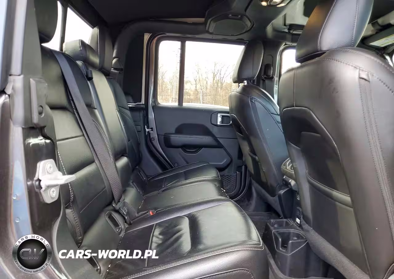 2023 Jeep Gladiator Overland VIN:1C6HJTFG6PL547313 - 10