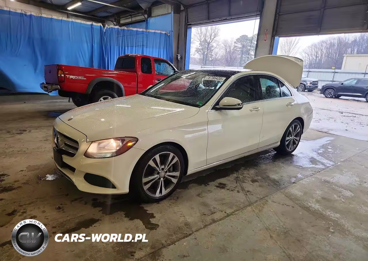 2016 Mercedes-Benz C 300