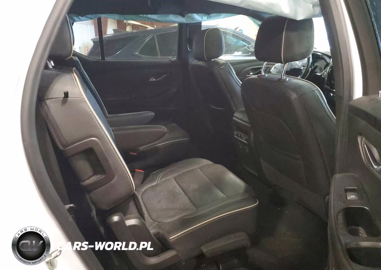 2023 Chev Traverse Premier VIN:1GNEVKKW0PJ227169 - 11
