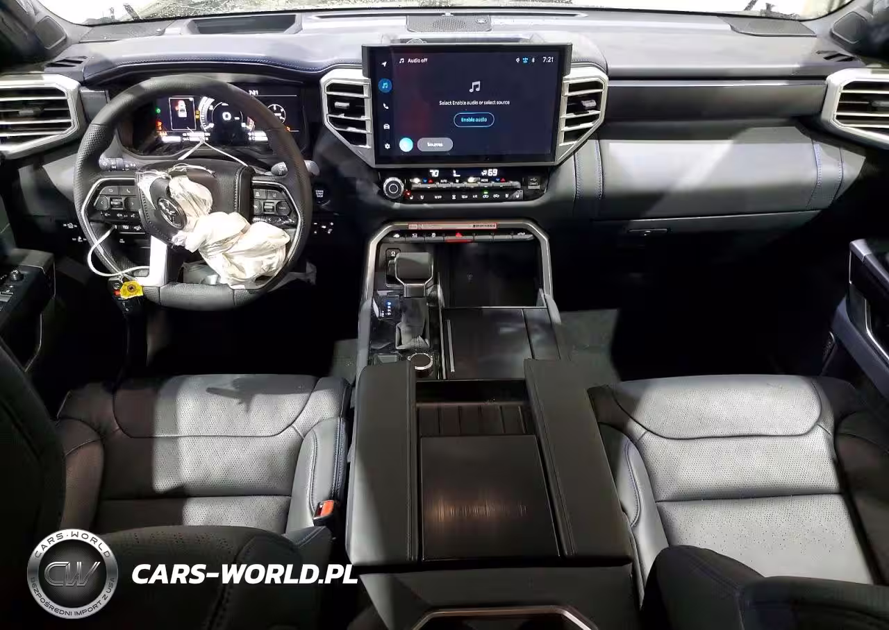 2025 Toyota Tundra Platinum VIN:5TFNA5DB3SX321407 - 8