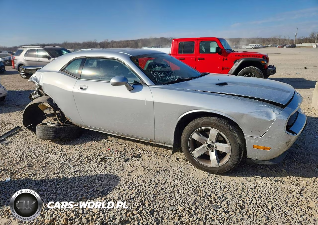 2009 Dodge Challenger Se VIN:2B3LJ44V49H604992 - 4