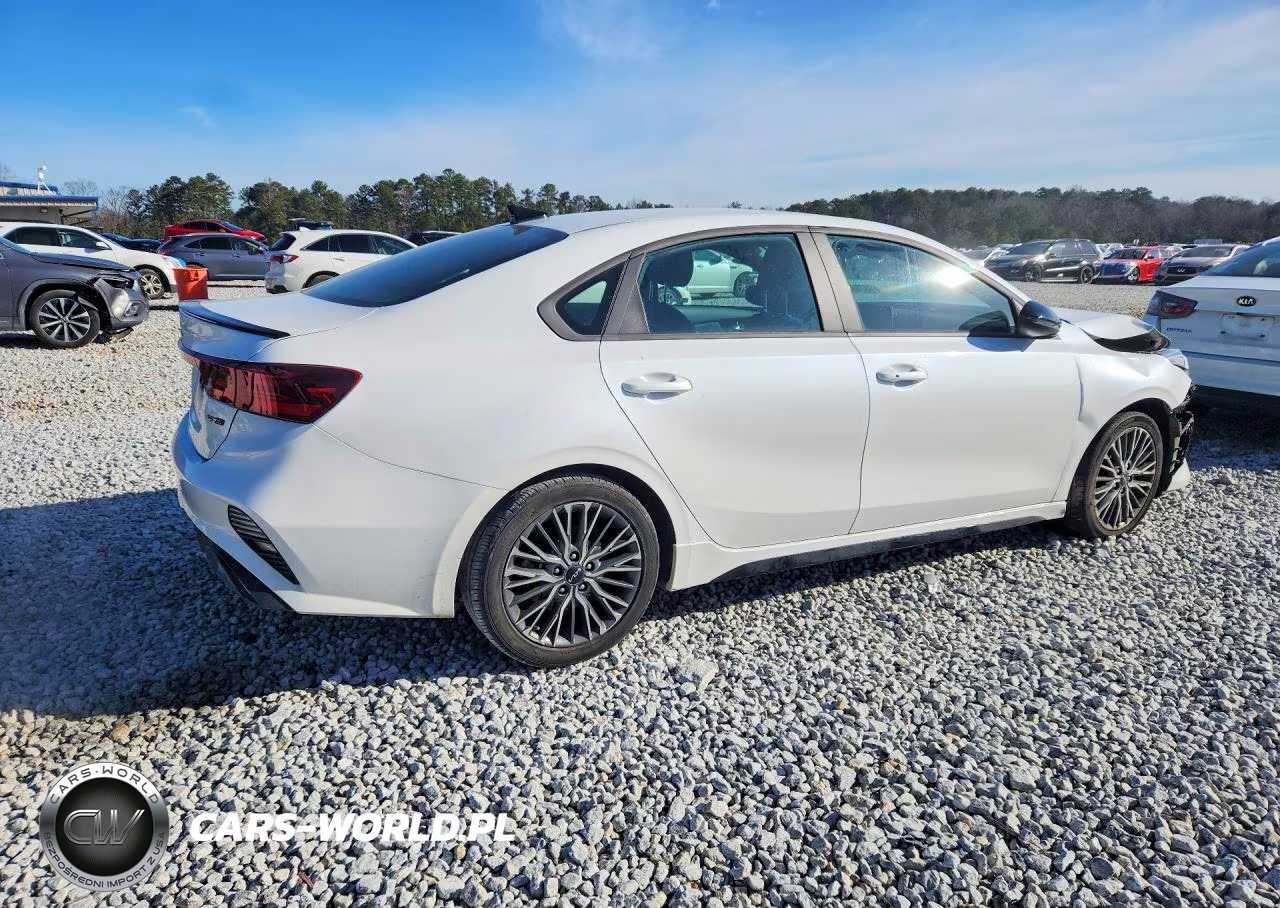 2024 Kia Forte Gt-Line VIN:3KPF54AD9RE776832 - 3