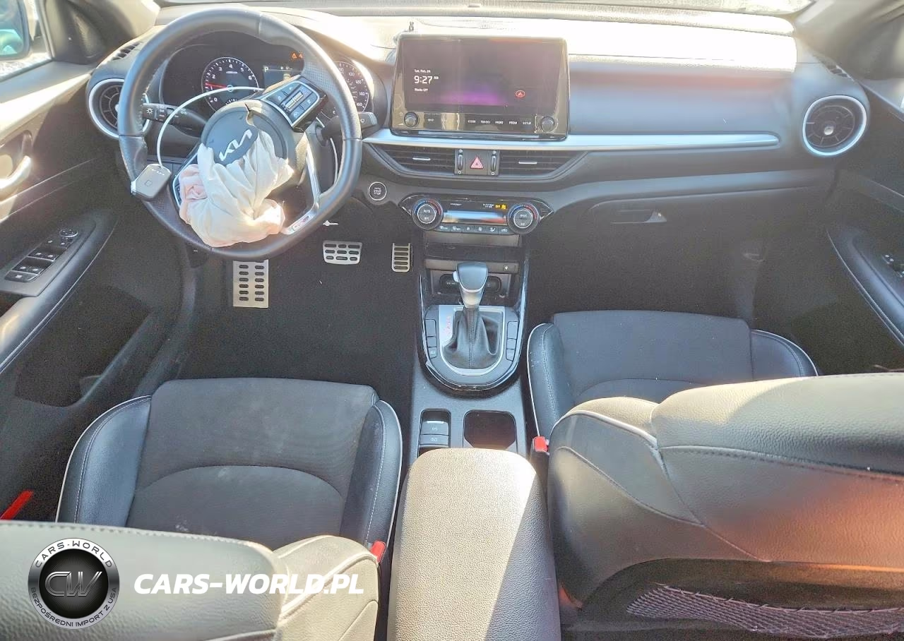 2024 Kia Forte Gt-Line VIN:3KPF54AD9RE776832 - 8