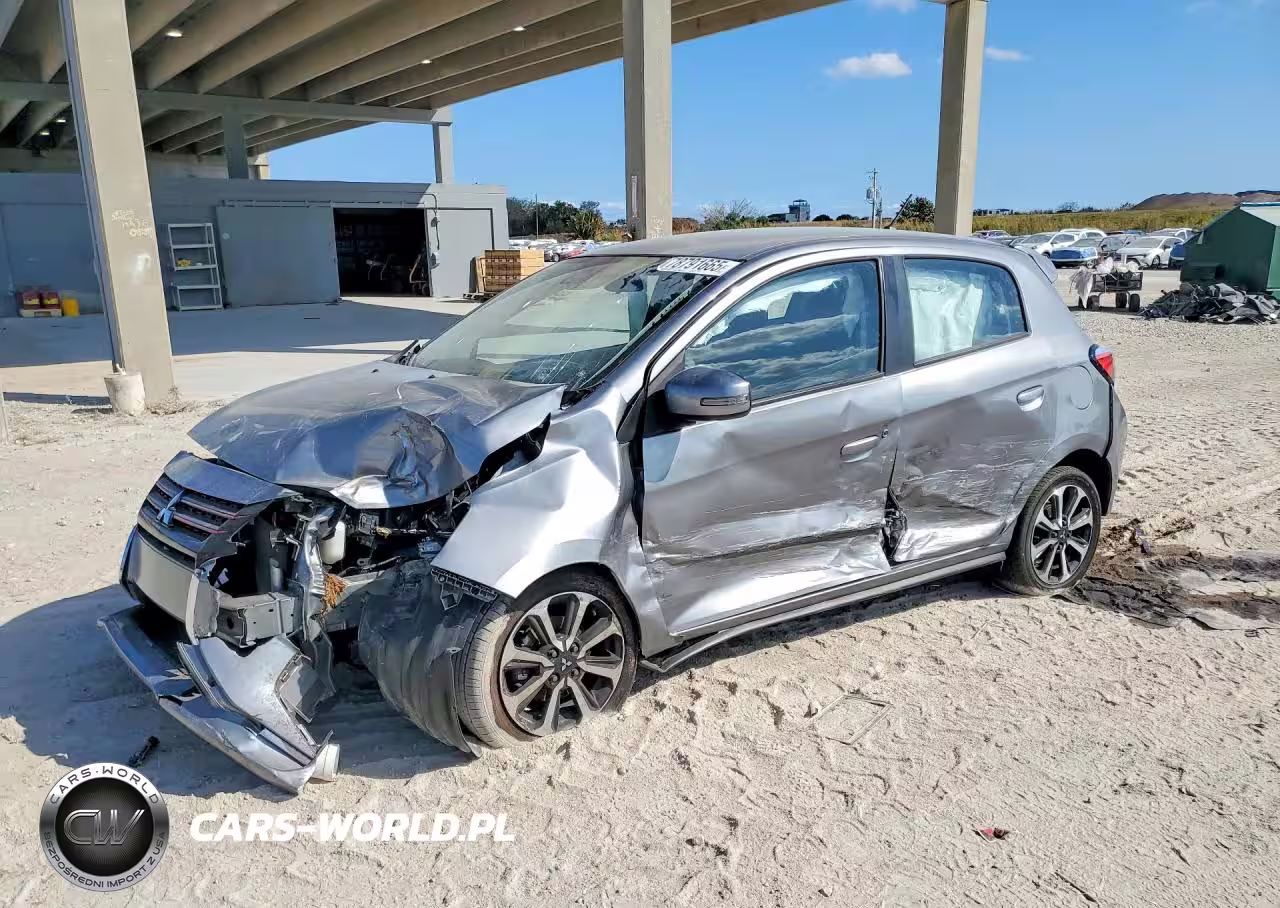 2021 Mitsubishi Mirage Se