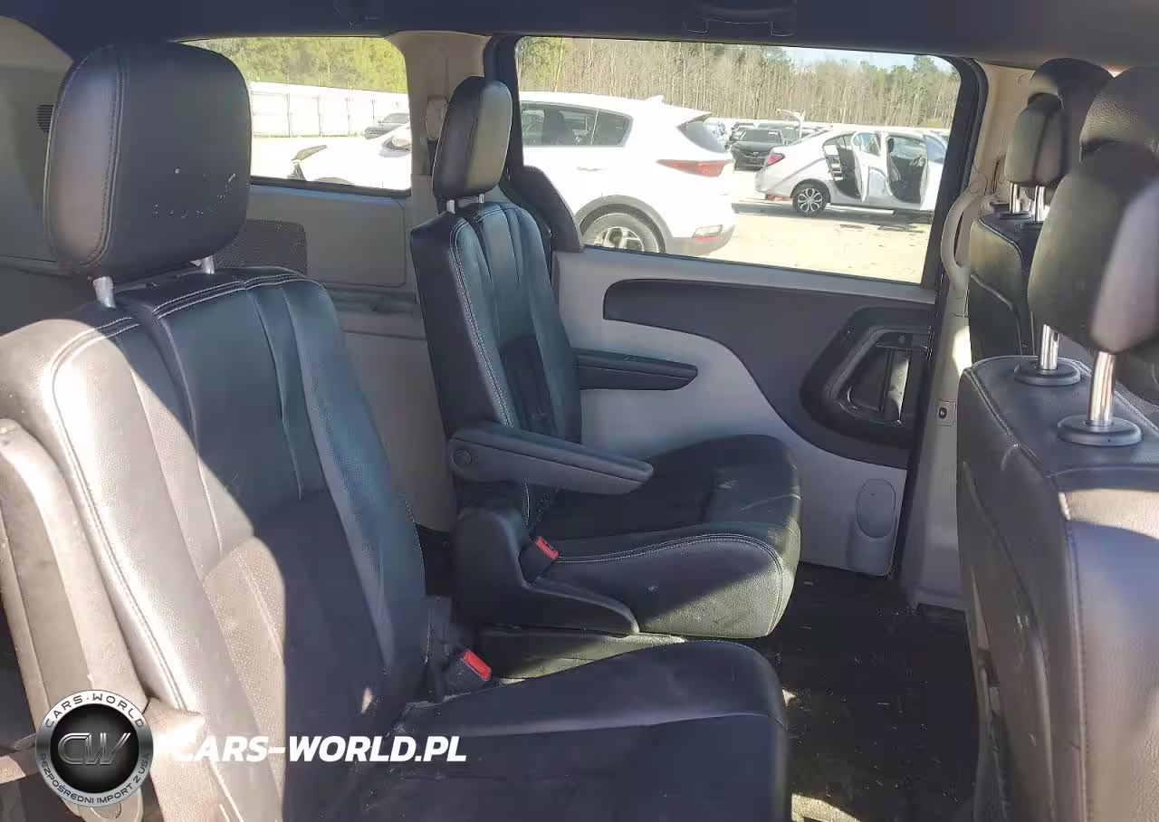 2018 Dodg Grand Caravan Sxt VIN:2C4RDGCG1JR300229 - 11