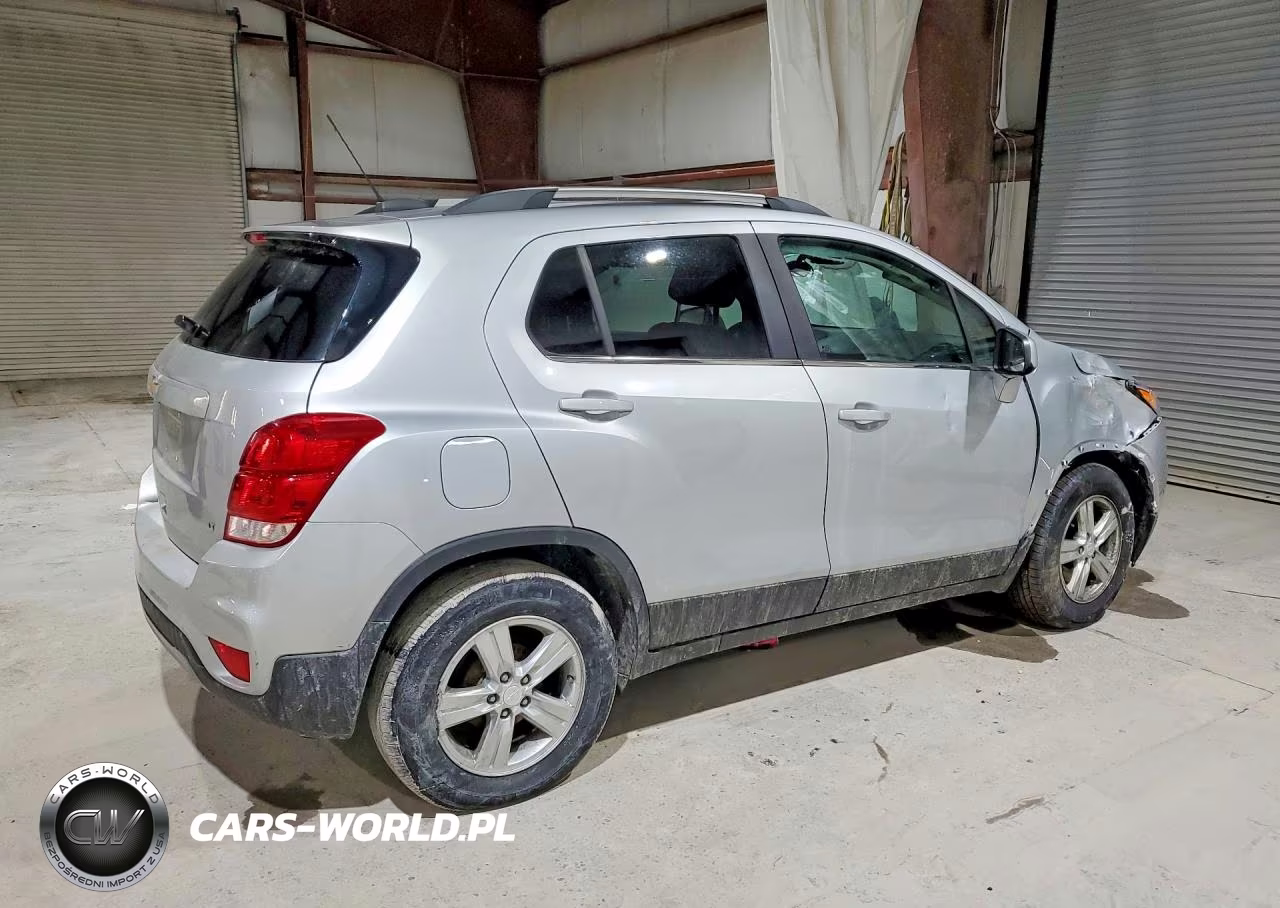 2020 Chevrolet Trax 1Lt VIN:3GNCJLSB5LL198745 - 3