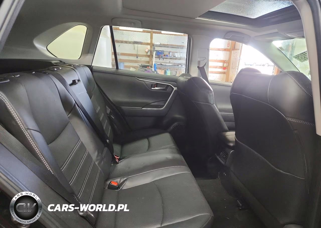 2023 Toyota Rav4 Hybrid Limited VIN:JTMD6RFV9PD115917 - 11