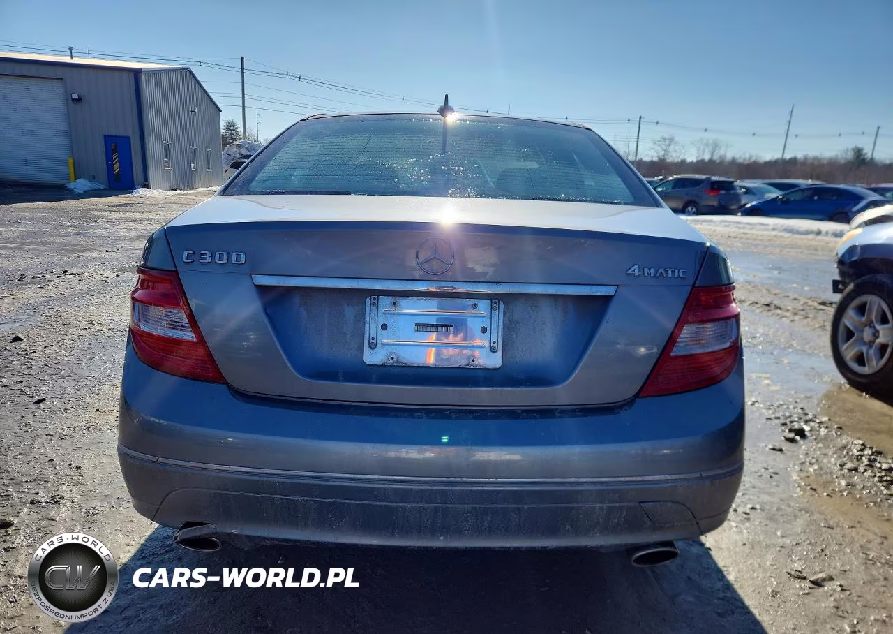 2011 Mercedes-Benz C 300 4Matic VIN:WDDGF8BB4BR167007 - 6