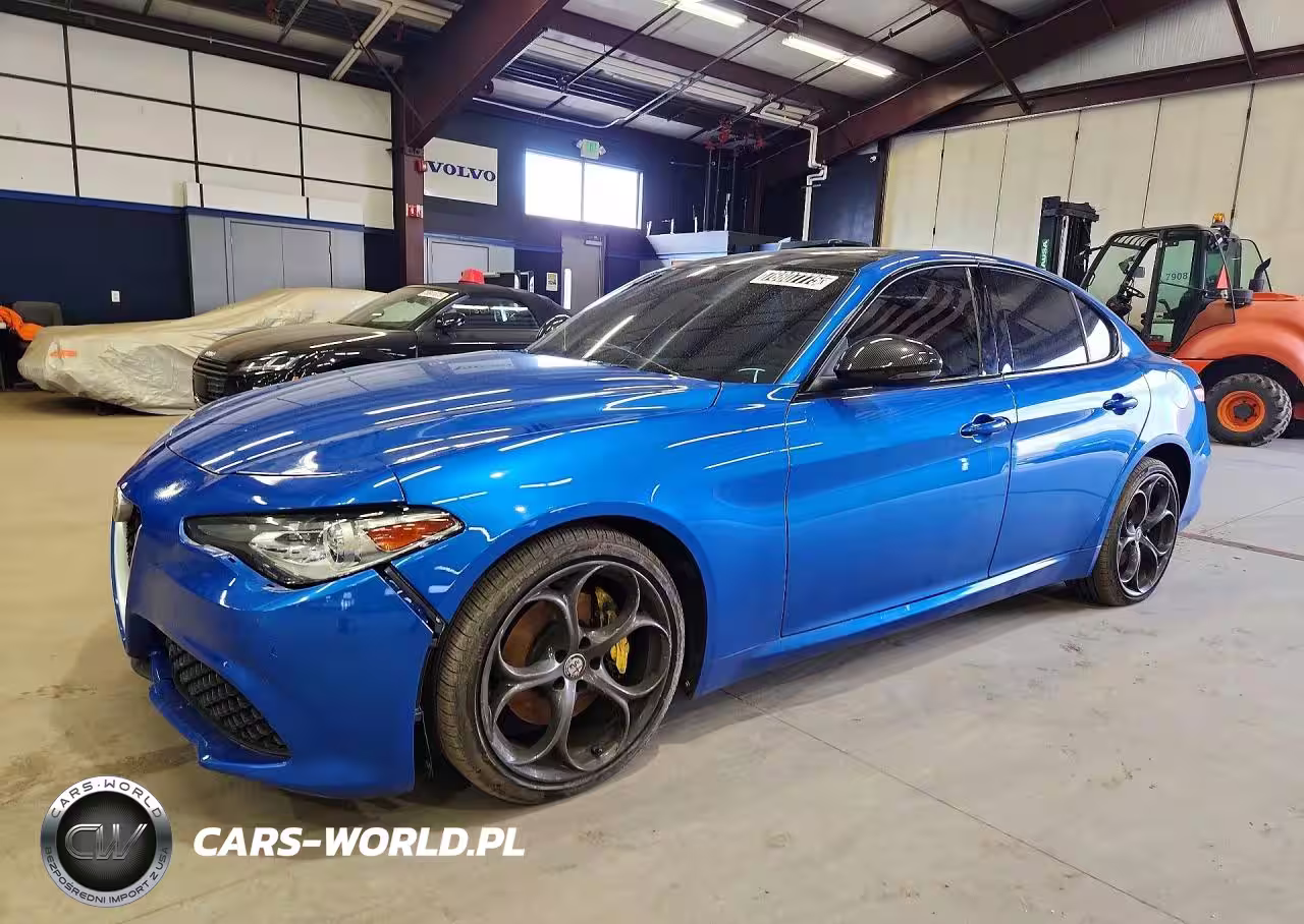 2018 Alfa Romeo Giulia Ti Q4