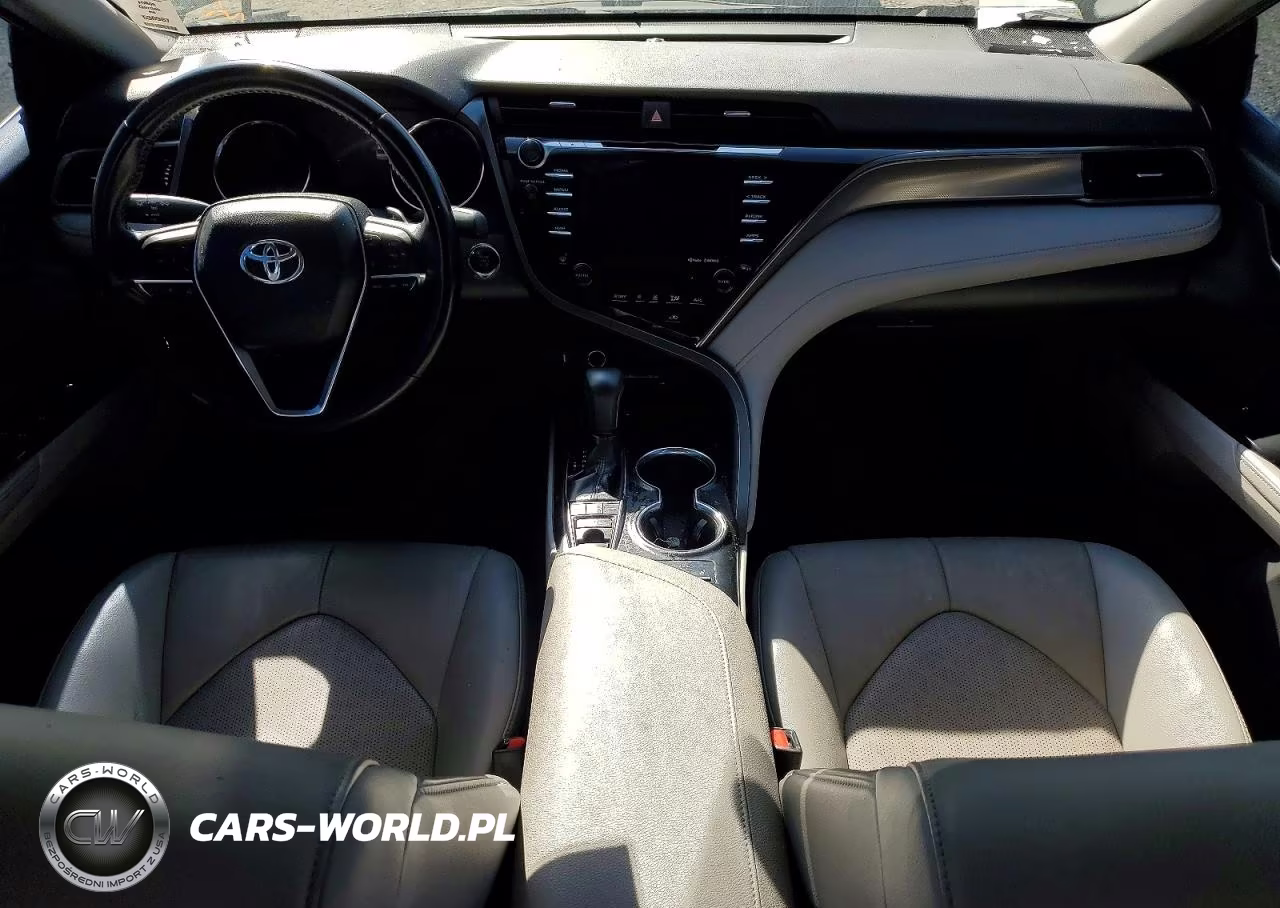 2019 Toyota Camry Xse VIN:4T1B61HK1KU729134 - 8