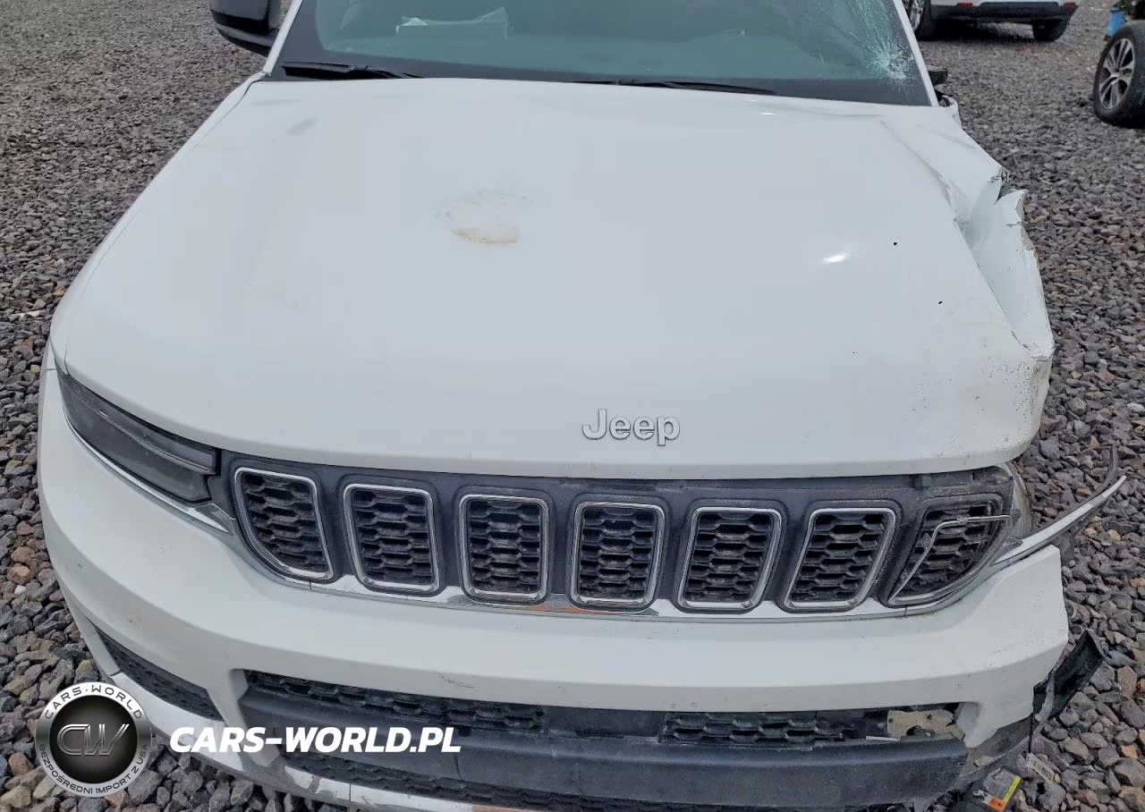 2024 Jeep Grand Cherokee L Laredo VIN:1C4RJKAG5R8617209 - 12