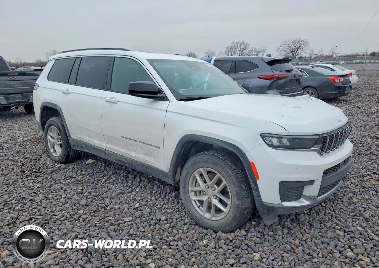 2024 Jeep Grand Cherokee L Laredo VIN:1C4RJKAG5R8617209 - 4