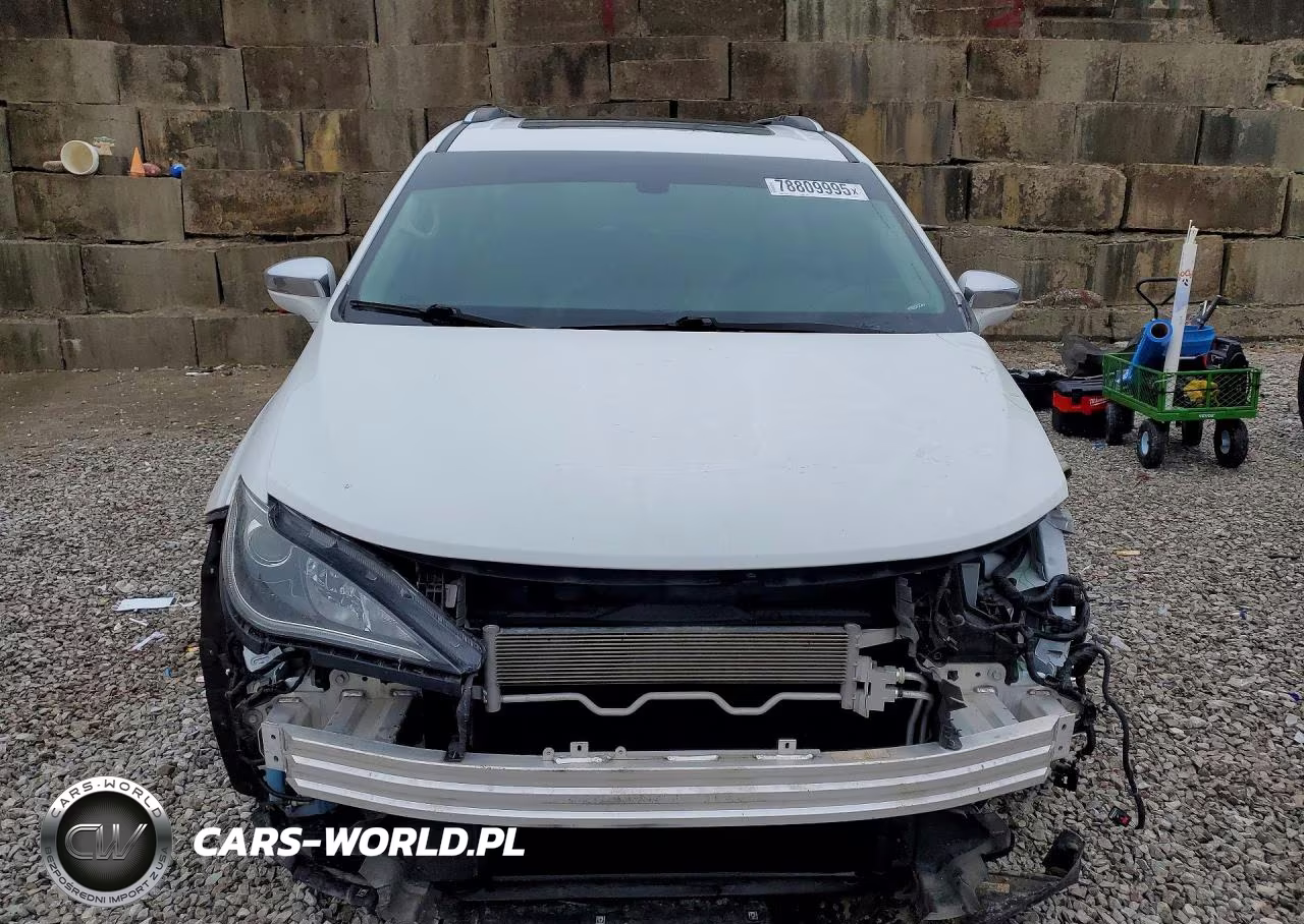 2020 Chrysler Pacifica Limited VIN:2C4RC1GG3LR277517 - 5