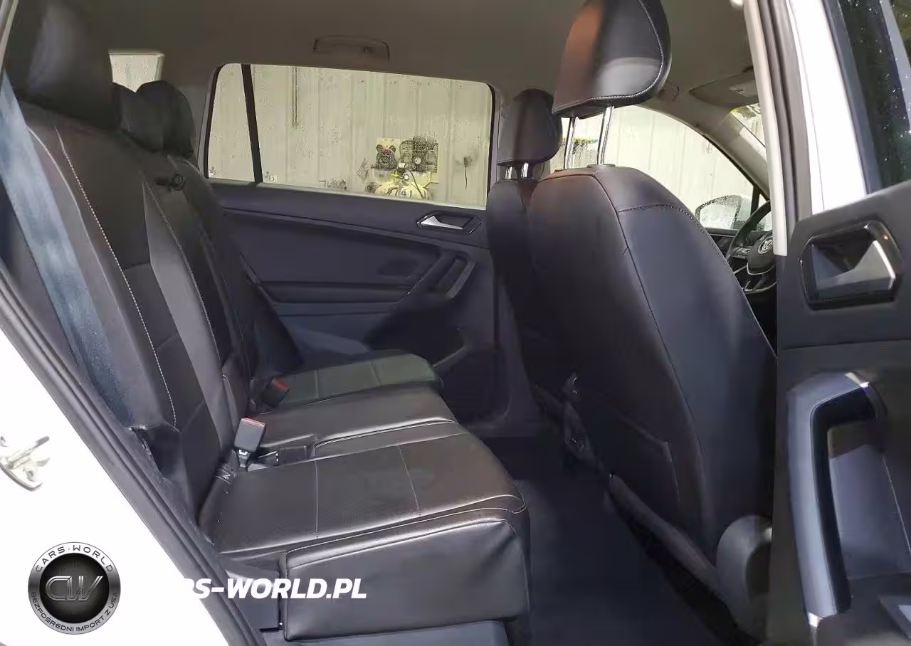 2018 Volkswagen Tiguan Se VIN:3VV2B7AX6JM003802 - 11